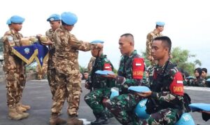 Upacara-Penyematan-Baret-United-Nations