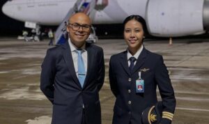 dirgayuza-setiawan-bersama-captain-tania-citra-1779806181080_43