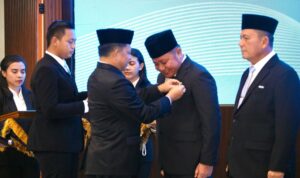 Mendagri Tito