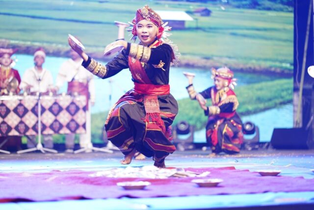 Seni minangkabau
