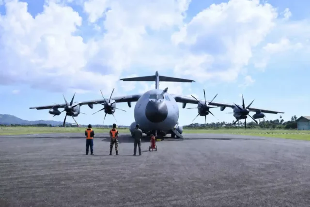 Tni AU
