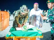 Penghormatan Terakhir bagi Pilot PT AMA, Pangkogabwilhan III Kawal Penyerahan Jenazah di Lanud Silas Papare