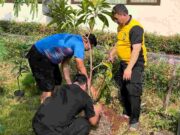 Semarak Hari Kemerdekaan Republik Indonesia ke-81, Polres Priok Tanam 25 Pohon Bersama Masyarakat