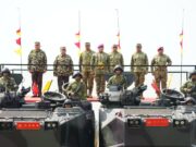 Wakil Panglima TNI dan Sejumlah Pejabat Negara Terima Warga Kehormatan dan Brevet Korps Marinir
