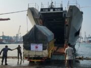 TNI AL Kerahkan Alutsista Percepat Evakuasi dan Distribusi Logistik Bencana di NTT