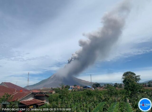 gunung_sinabung-Y28R_large