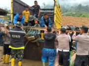 Aparat tertibkan tambang emas ilegal di Pidie, Aceh