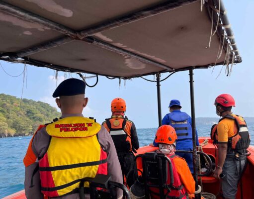 BNPB: Status Level III Gunung Anak Krakatau Masih Berlaku