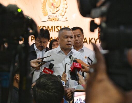 Minister of Transportation Dudy: Safety Is the Priority, Impact of Mount Anak Krakatau Eruption Continues to Be Monitored
