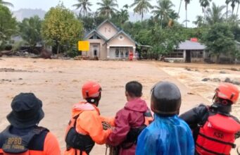 Government Moves Quickly to Handle Padang Flooding, Hundreds of Residents Evacuated and Aid Distributed
